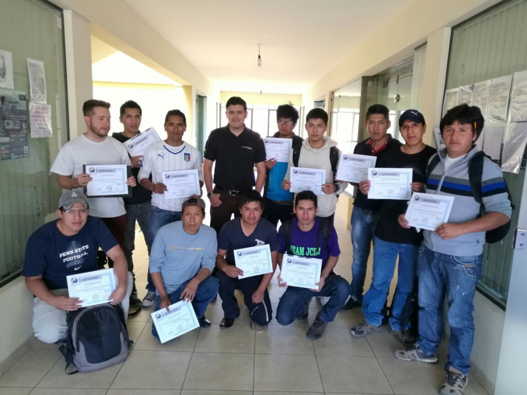 QUIENES SOMOS